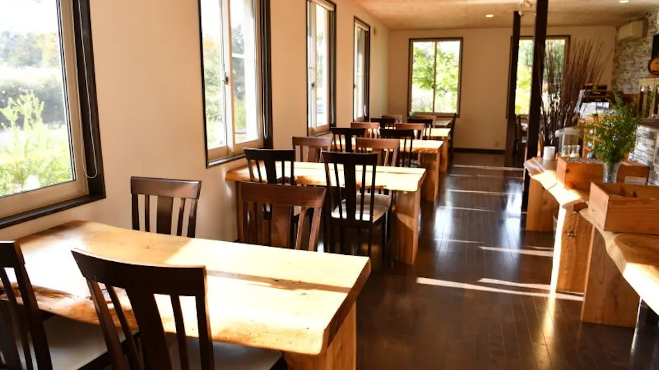 Yumenoki: A Lodge with Teppanyaki & Wine