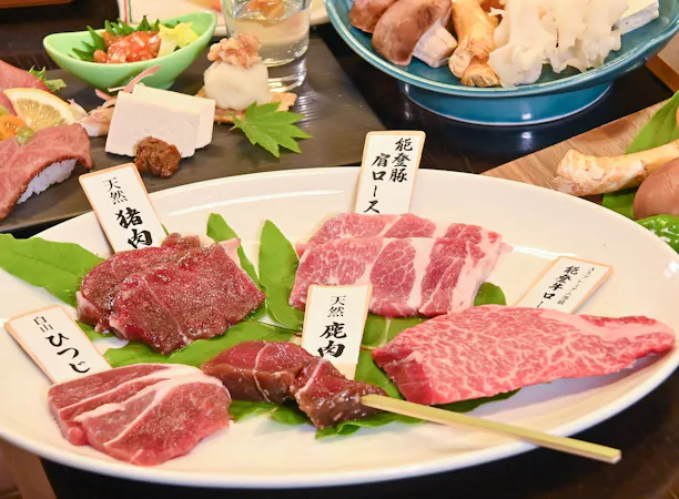 希少和牛能登牛、白山ジビエなどを炭火焼で