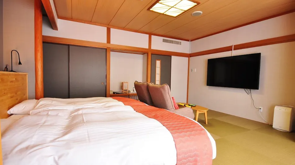 Yumoto Itaya