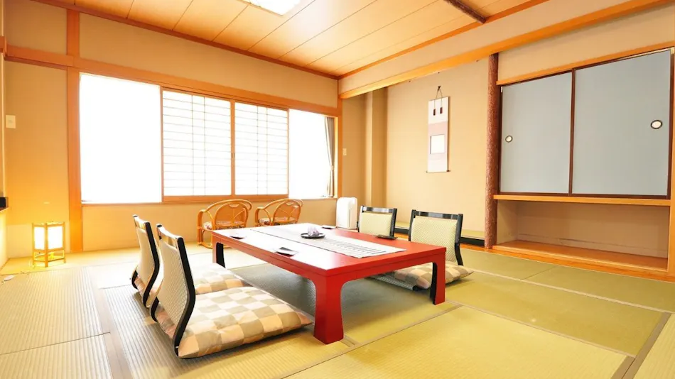 Yumoto Itaya