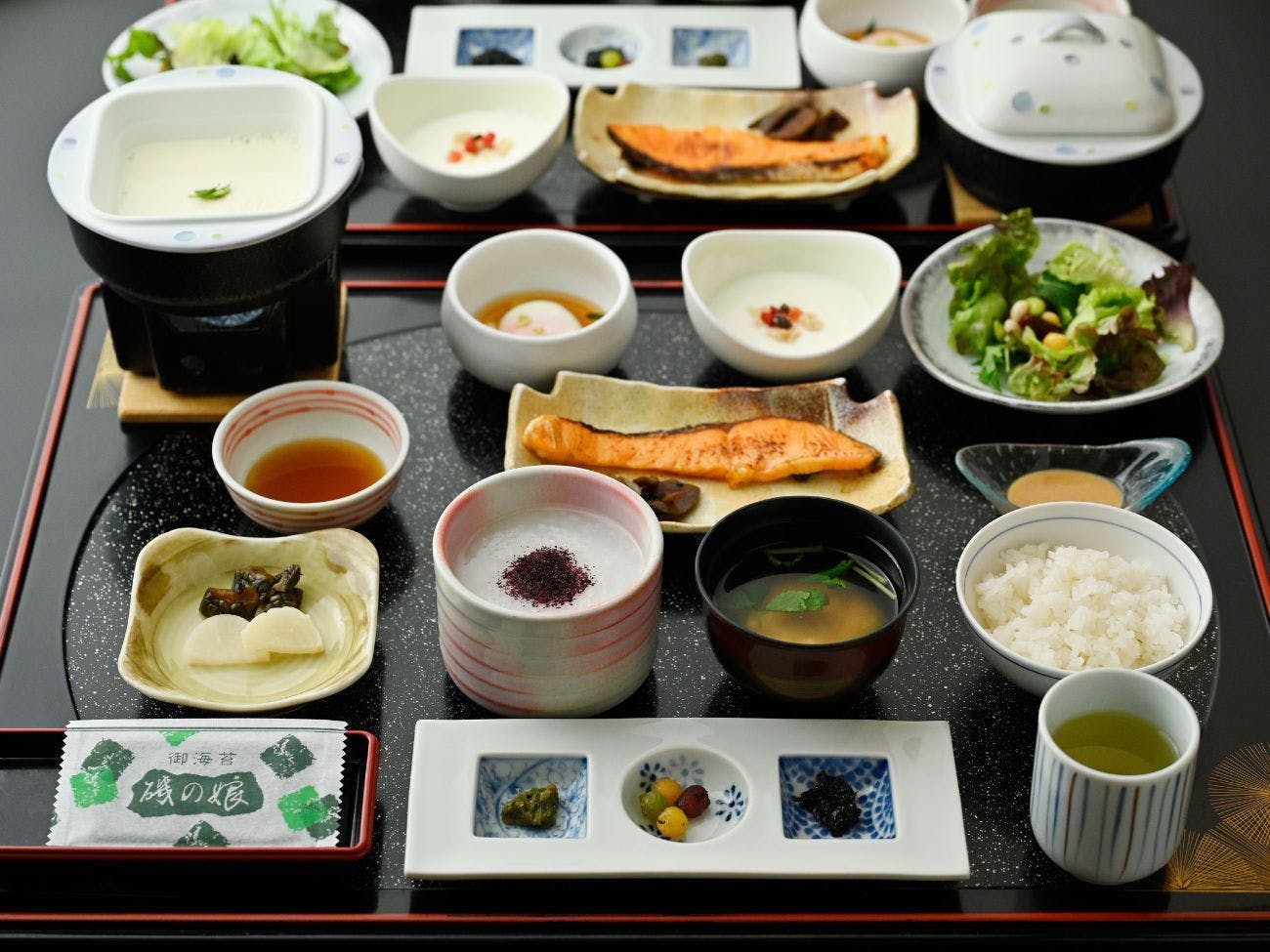 湯元　板屋