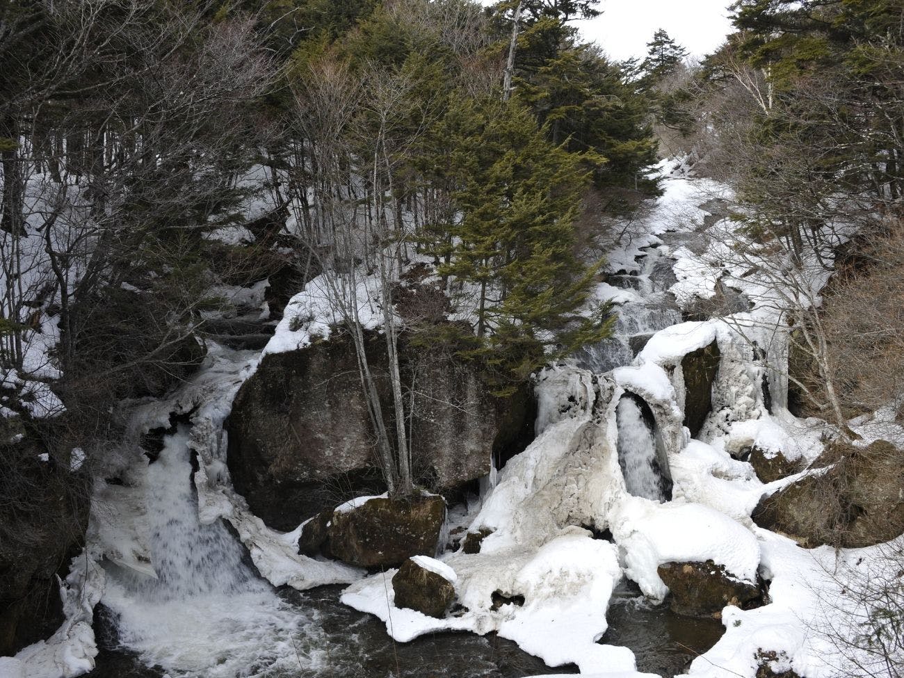 湯元　板屋