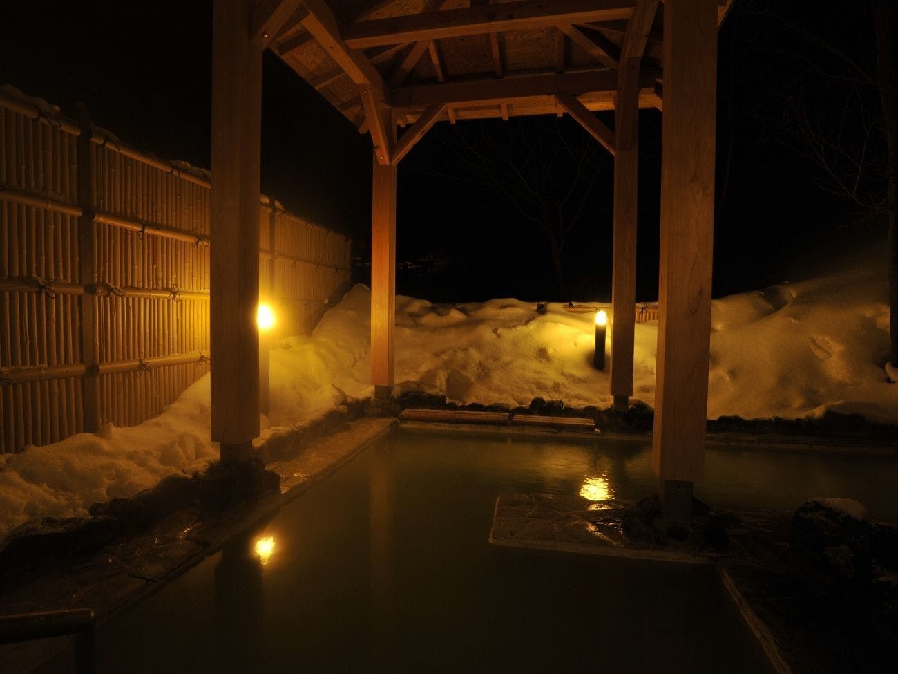 湯元　板屋