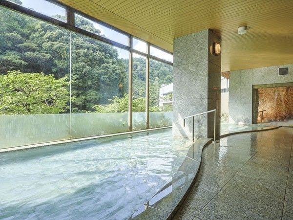 有馬温泉　月光園　游月山荘