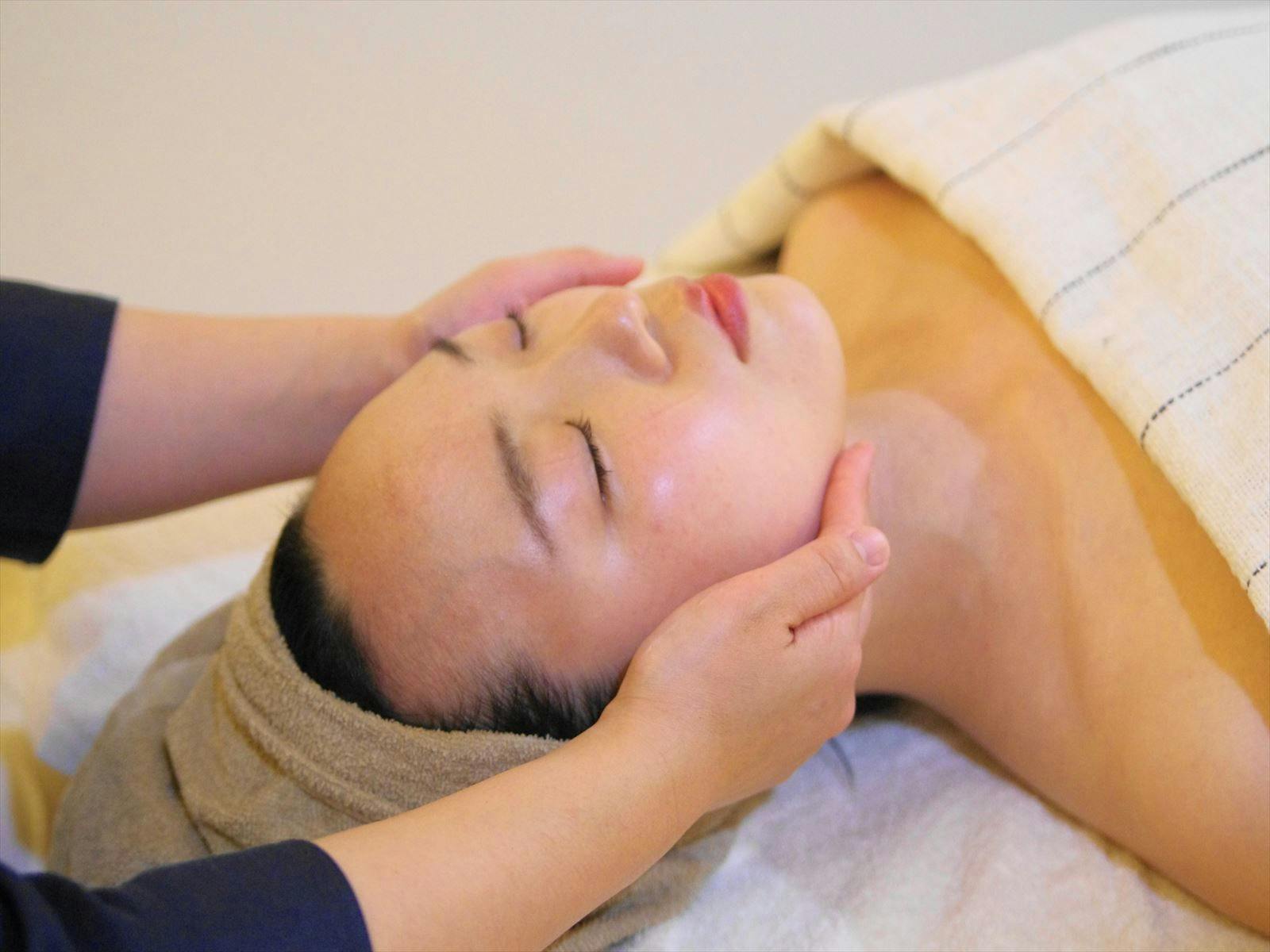 フェイス＆ボディトリートメント