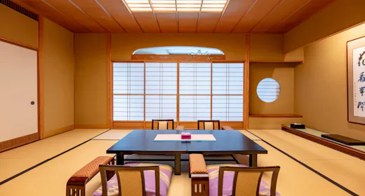 貴賓室<和室15畳+和室6畳+応接間8畳>