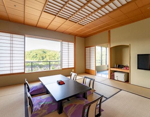 特別室＜12.5畳＋8畳＋応接間6畳＞