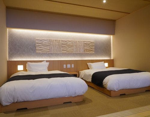 新温泉半露天風呂付特別室「月あかり」禁煙