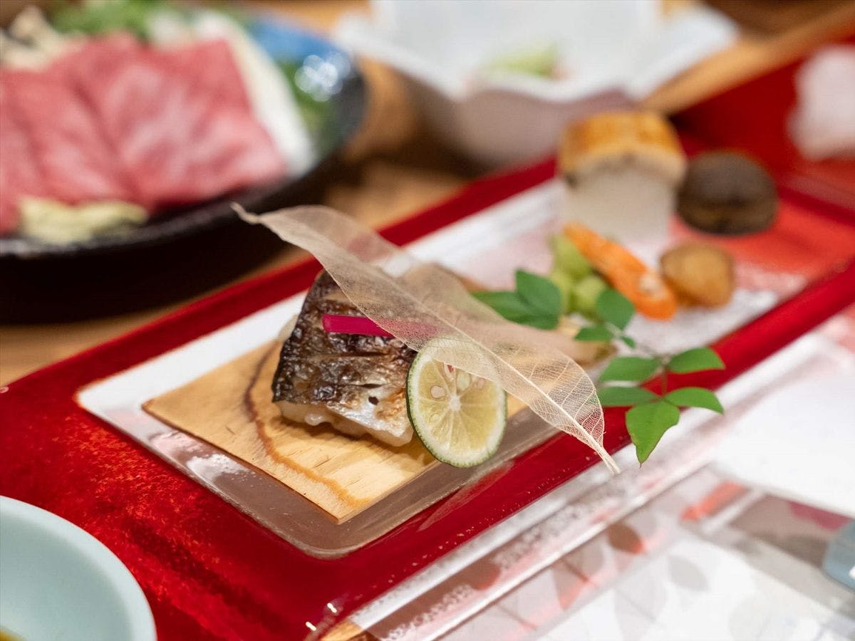 暖灯館きくのや