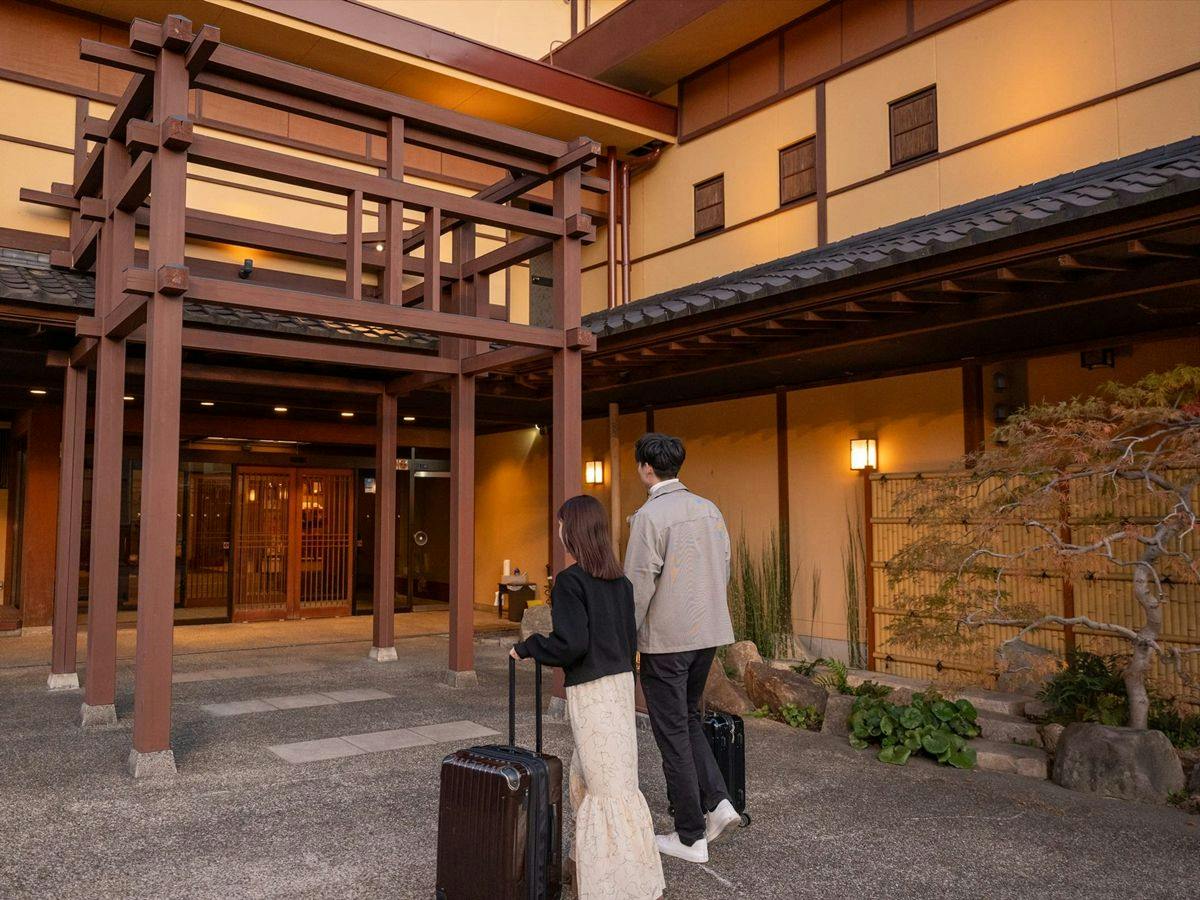 暖灯館きくのや