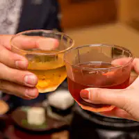 *ภาพการชนแก้ว