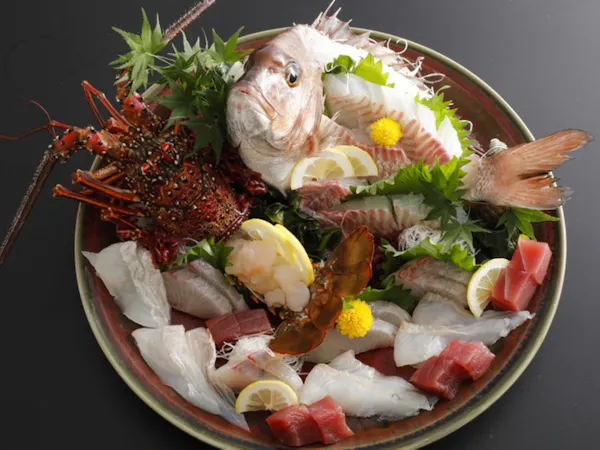 冬季限定【3年とらふぐ・淡路牛・伊勢海老】旬食材を欲張りに!海幸三昧×3年とらふぐ会席【部屋食】