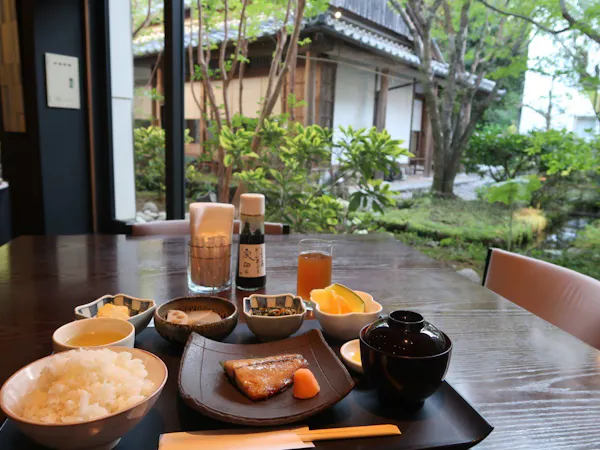 <朝食付プラン>「食事は朝食のみ!」シンプルなプランでフレキシブルな旅を