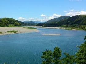 土佐和紙工芸村　くらうど