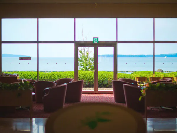 【素泊まり】萩・城下町観光におすすめ!菊ヶ浜が一望できる自家源泉100%の天然温泉で疲れを癒して