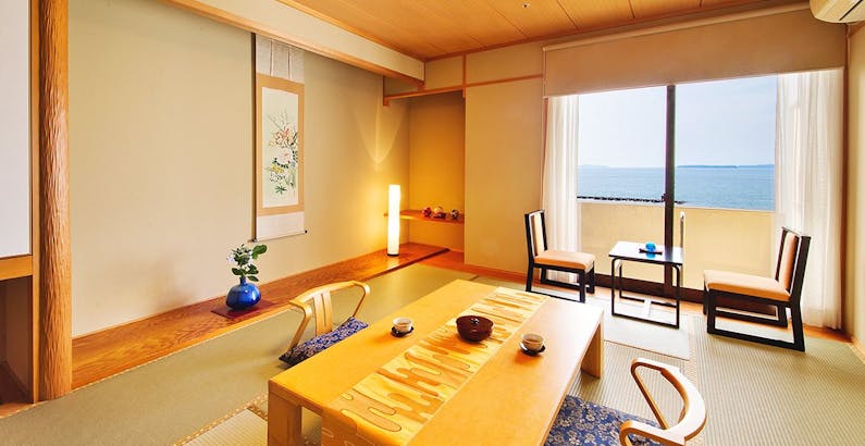 最上階和室10帖 日本海絶景 オーシャンビュー 禁煙 素泊まり 萩 城下町観光におすすめ 菊ヶ浜が一望できる自家源泉100 の天然温泉で疲れを 癒してプラン 海が奏でる癒しの宿 リゾートホテル美萩 一休 Com 最上階和室10帖 日本海絶景 オーシャンビュー 禁煙 素泊まり 萩 城下町観光におすすめ 菊ヶ浜が一望できる自家源泉100 の天然温泉で疲れを 癒してプラン 海が奏でる癒しの宿 リゾートホテル美萩 一休 Com