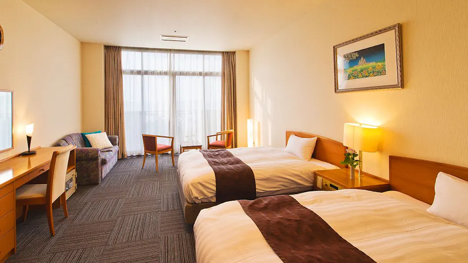 Resort Hotel Mihagi: A Healing Inn by the Sea