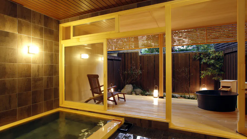 Tamatsukuri Onsen Gensen Kakenagashi no Yado Yujin Chiyonoyu