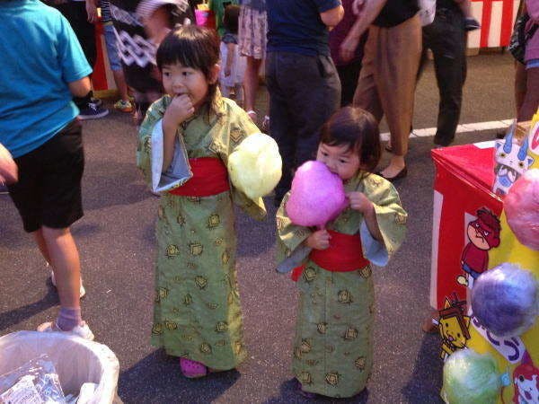 Shimanekko mengenakan yukata untuk festival♪