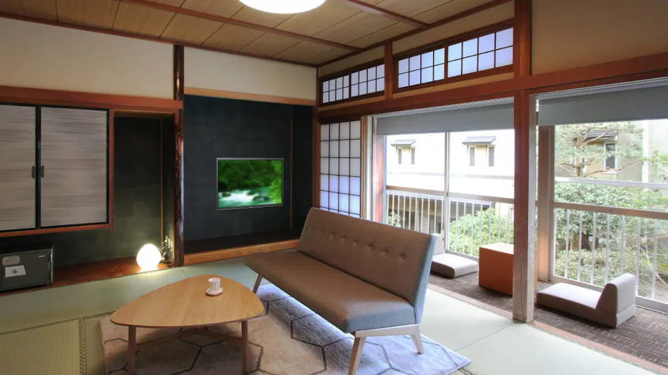 Tamatsukuri Onsen Gensen Kakenagashi no Yado Yujin Chiyonoyu