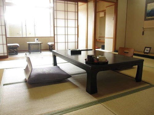 【南館】和室10畳のお部屋です。