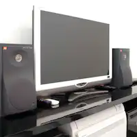 Semua kamar dilengkapi dengan TV, pemutar BD, audio CD.