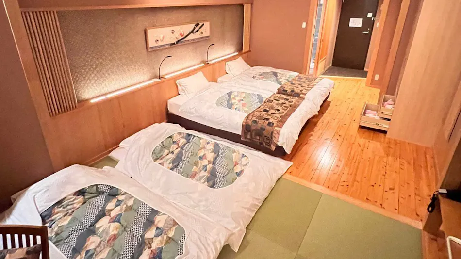 Kada Awashima Onsen Osakaya Hiina no Yu