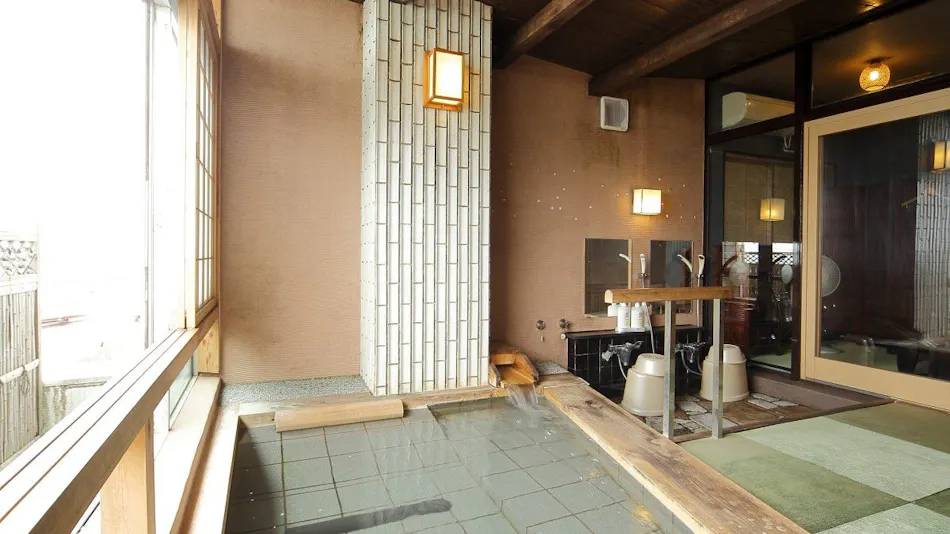 Kada Awashima Onsen Osakaya Hiina no Yu