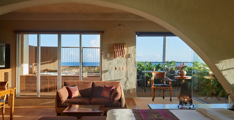 1日1室限定 ジュニアスイート 食事なし 古宇利島スモールラグジュアリーホテルステイ 1日1組様の宿 東シナ海一望露天風呂付プラン ラ カシータ古宇利 一休 Comキラリト