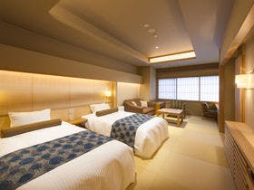 海と空と風の宿 ホテル明山荘