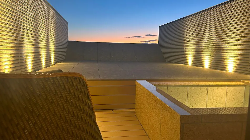 Hotel Meisanso: Inn of the Sea, Sky, and Wind