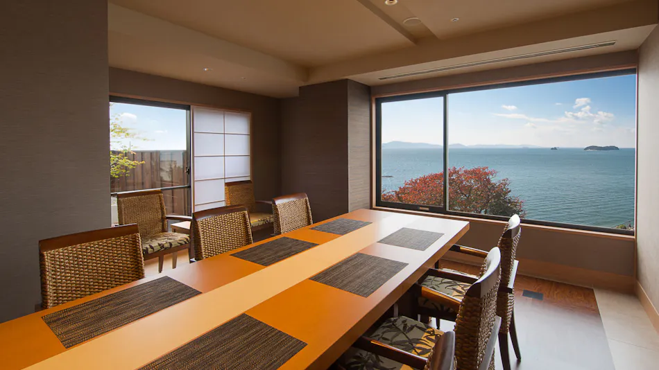 Hotel Meisanso: Inn of the Sea, Sky, and Wind