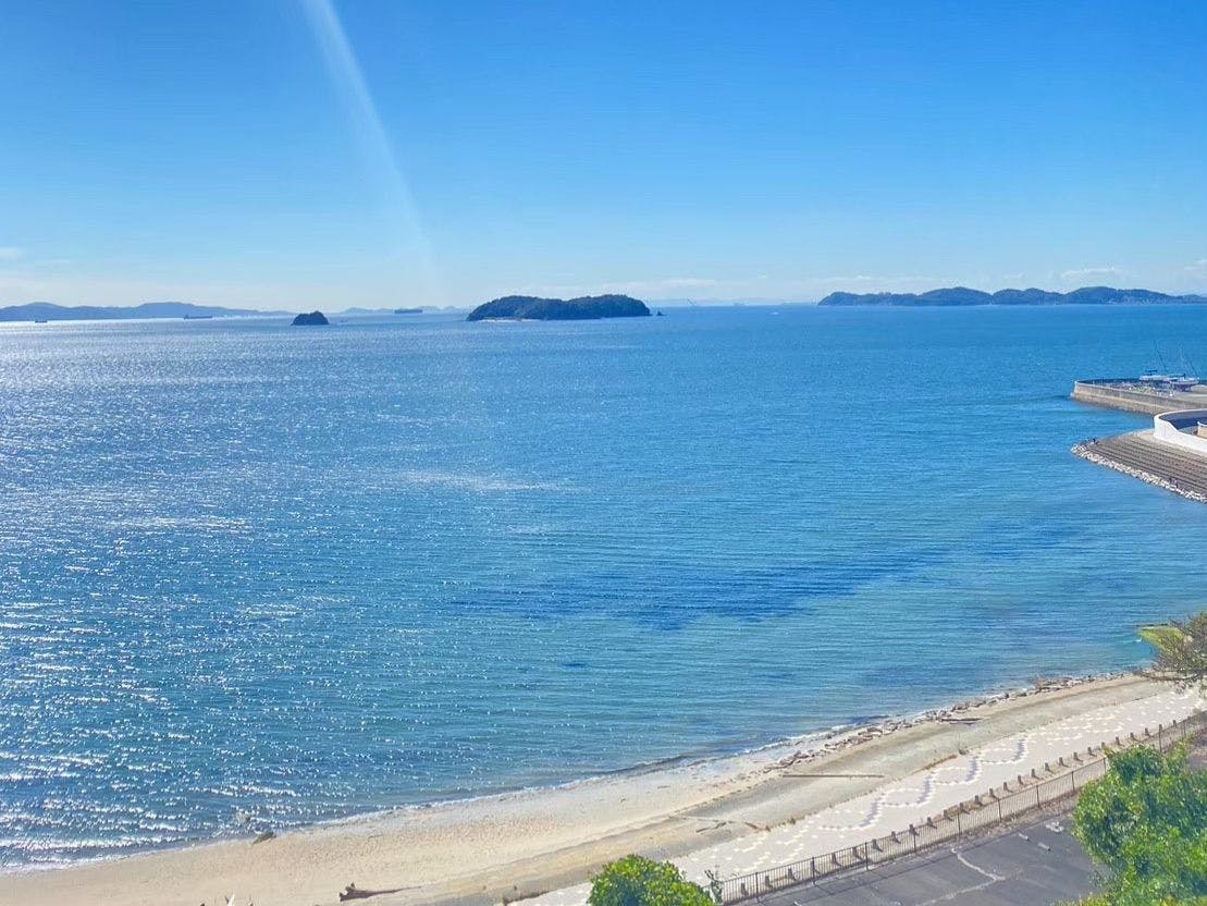 海と空と風の宿　ホテル明山荘