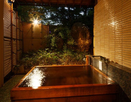 露天風呂付き客室【特富士】