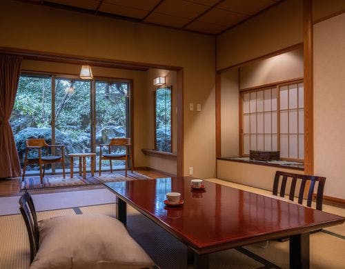 露天風呂付客室　去来