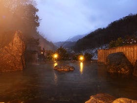 穂高荘山のホテル