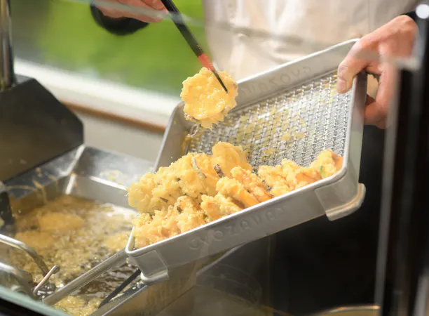 朝食バイキング ライブキッチン 天ぷら