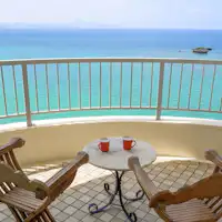 【本館|スーペリア(レッド)39.6平米】