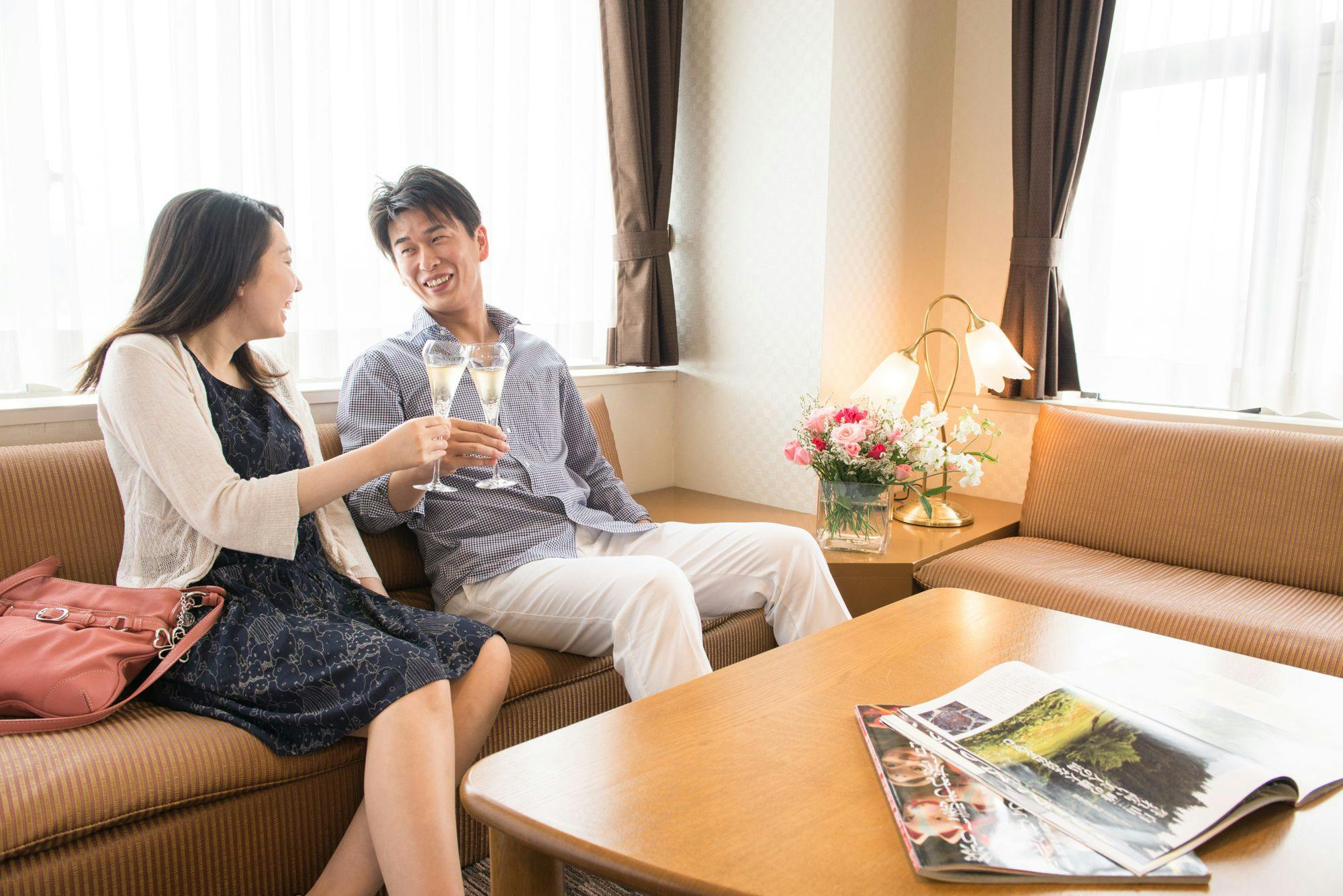 คอร์เนอร์วิว ฮอลลีวูด ทวิน