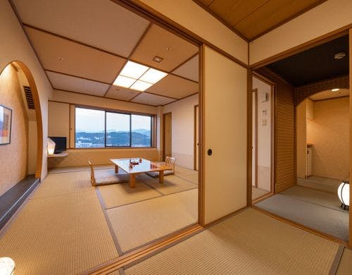 優雅和室／１０畳+４.５畳