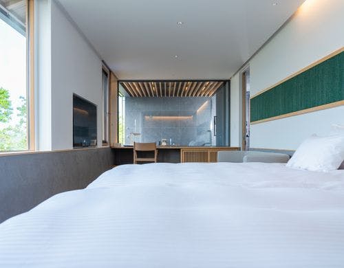 【蒼翠 so-sui】絵画のような景色を望む。