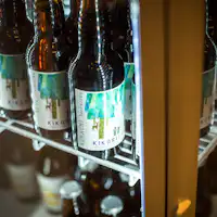 เลือกความทรงจำการเดินทางที่ร้านของฝาก.