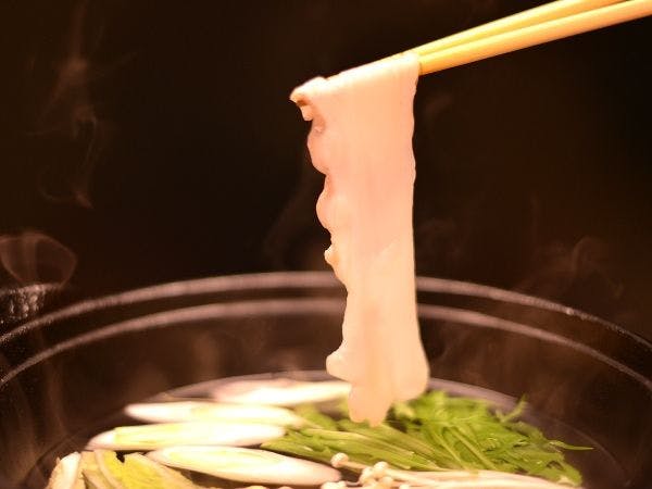 【志津川タコしゃぶプラン】鮑を食べているグルメなたこをしゃぶしゃぶ・鮑の踊り焼付！三陸グルメを満喫
