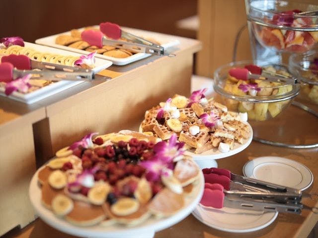 ライラック キャンプ場の宿で 朝食ビュッフェ をご紹介 最上のひとときをどうぞ 一休 Com