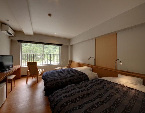 山側（魚見岳）側洋室ツイン（禁煙）
