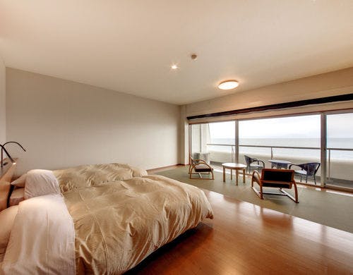 オーシャンビュープレミアム和洋室