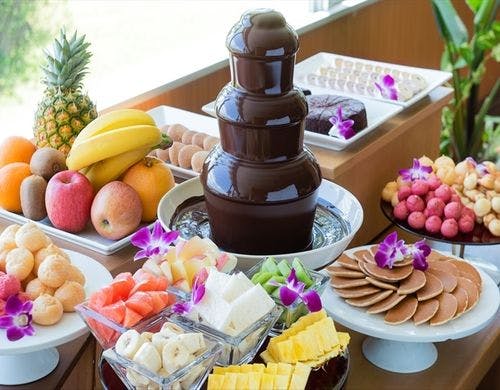 フルーツ盛りだくさんチョコフォンデュ♪