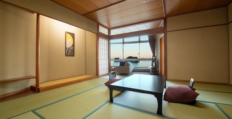 青い潮 12 5畳 禁煙 人気1位 お部屋食アップッグレード お部屋食 新鮮伊勢海老のお造り付と食材にこだわる 潮彩会席 プラン 鳥羽 グランドホテル 一休 Comキラリト 青い潮 12 5畳 禁煙 人気1位 お部屋食アップッグレード お部屋食 新鮮伊勢海老のお造り付と食材にこだわる 潮彩会席 プラン 鳥羽 グランドホテル 一休 Comキラリト