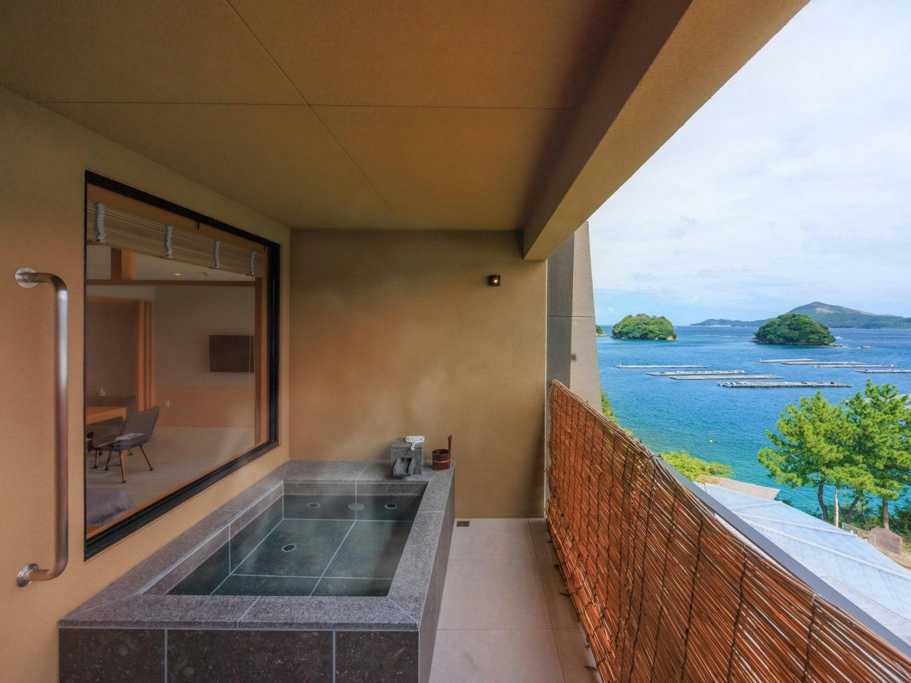 Toba Grand Hotel