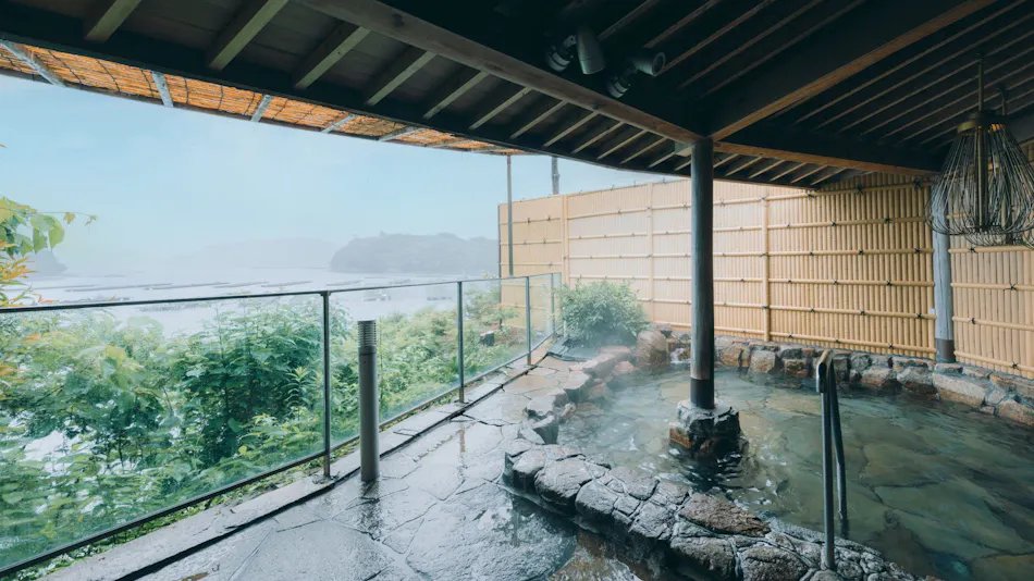Toba Grand Hotel